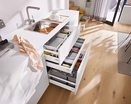  PROWADNICA TBX  KPL ANTARO BIAŁY NISKI 270 BLUM