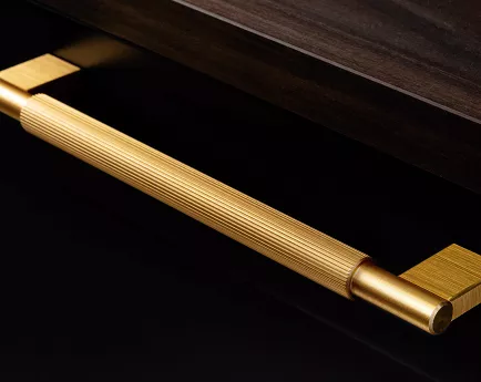 UCHWYT V 0583 ARPA 192/214 CIEMNY MOSIĄDZ